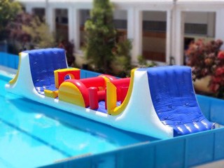 HINCHABLE DE PISCINA 