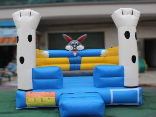 SALTARÍN BUGS BUNNY
